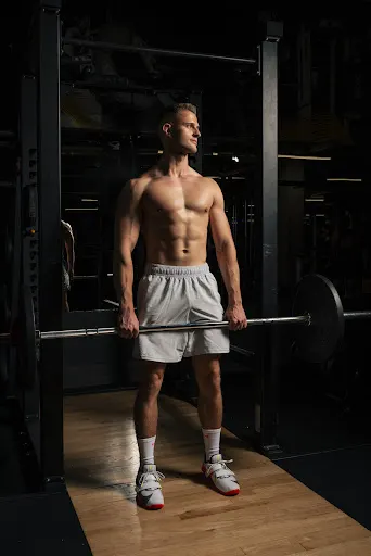 Trener personalny Szymon Bereźnicki